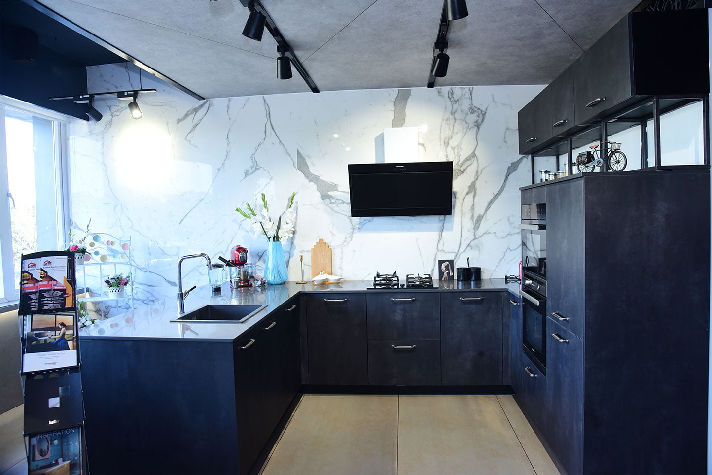 Modular kitchen dealers in Chandigarh